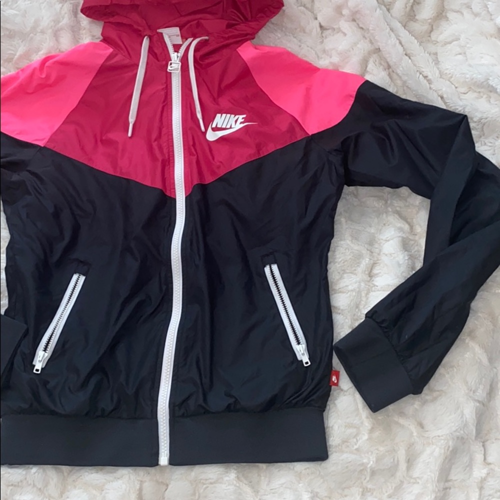 Nike jacket - Picture 1 of 5